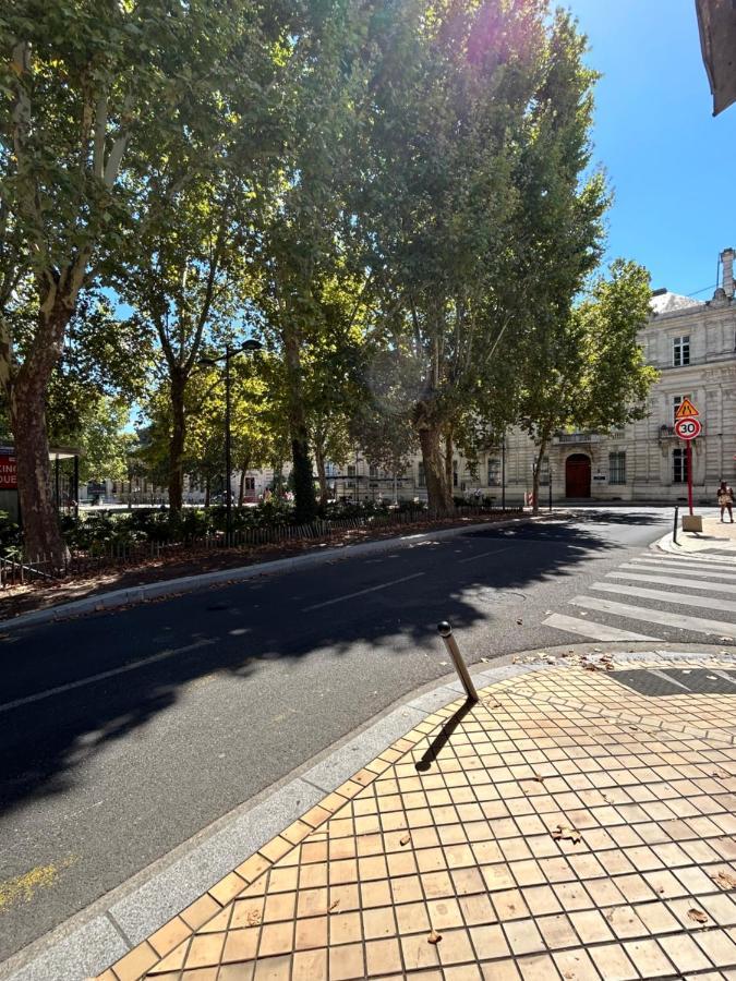 Petit Appartement T2 A 5 Min De La Gare Bordeaux Kültér fotó